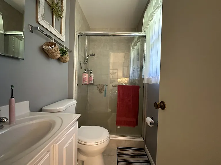 3910 Forest Grove Dr — Photo 14