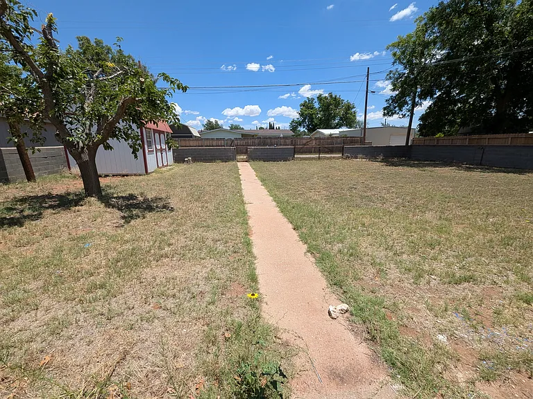 Large Fenced Backyard