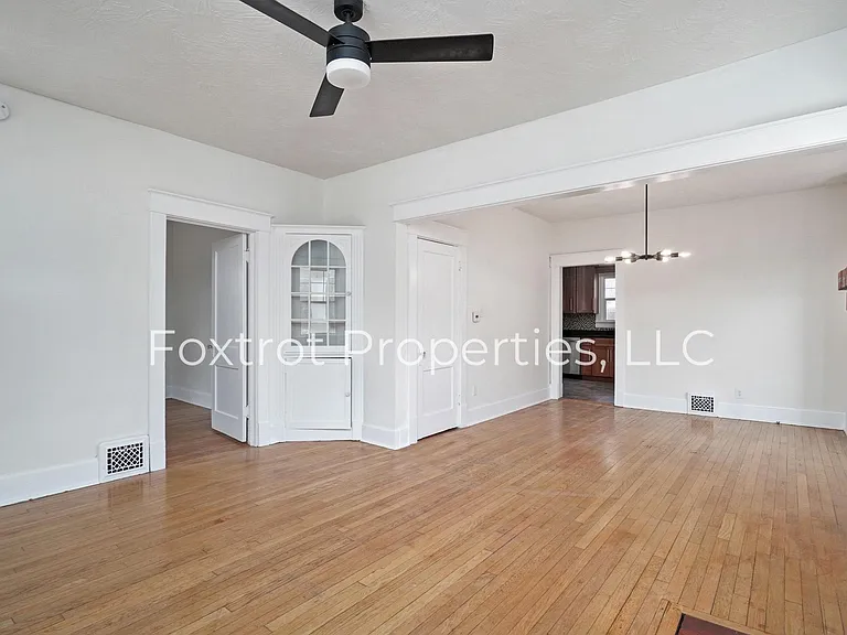 1609 E Cherry St — Photo 10