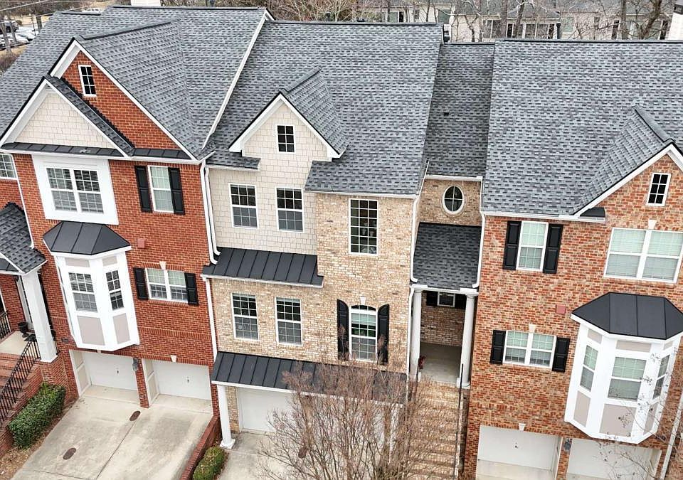 1st image of 2951 Rivergreen Ln SE