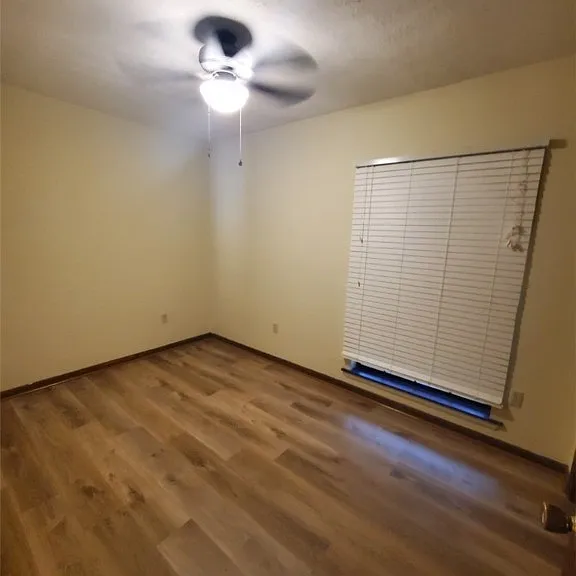 117 Maple Dr — Photo 9