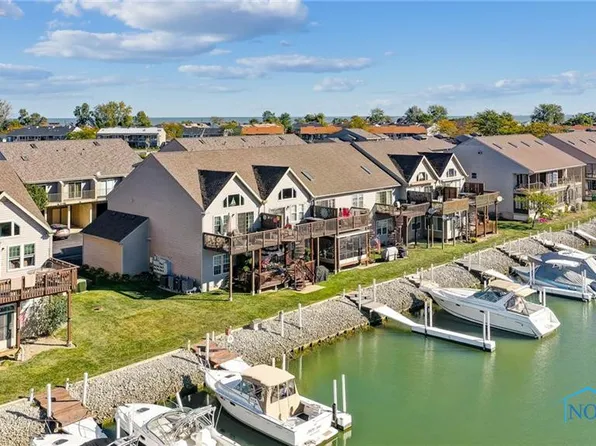 8934 W Canada Goose Ct, Oak Harbor, OH 43449
