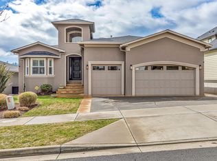 4338 Vineyard Ter, Medford, OR