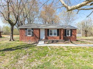 2227 Highway 142, Poplar Bluff, MO 63901