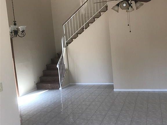 4th image of 3745 Hobiecat Cir