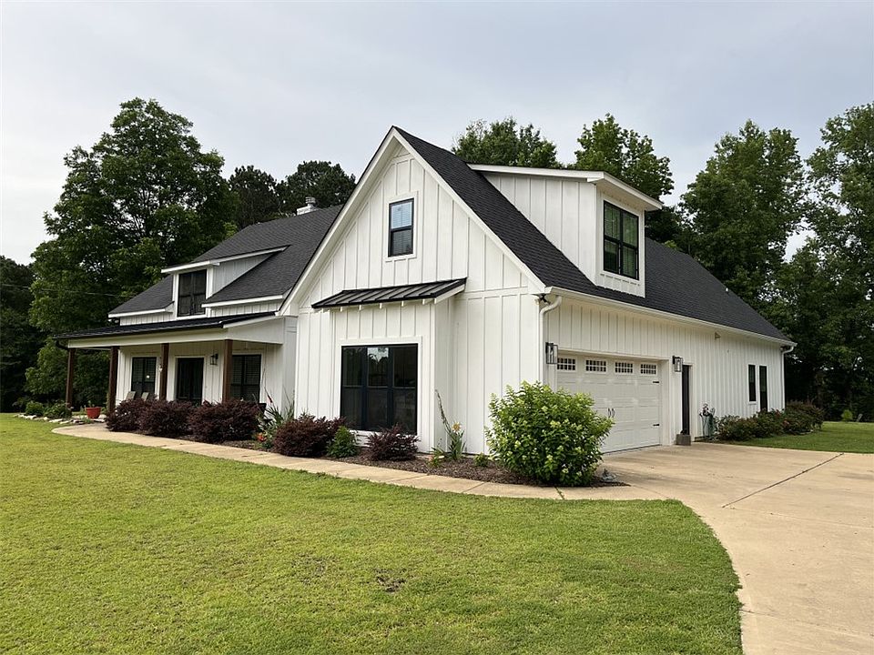 1st image of 4636 Sandhill Rd