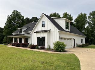 4636 Sandhill Rd, Auburn, AL