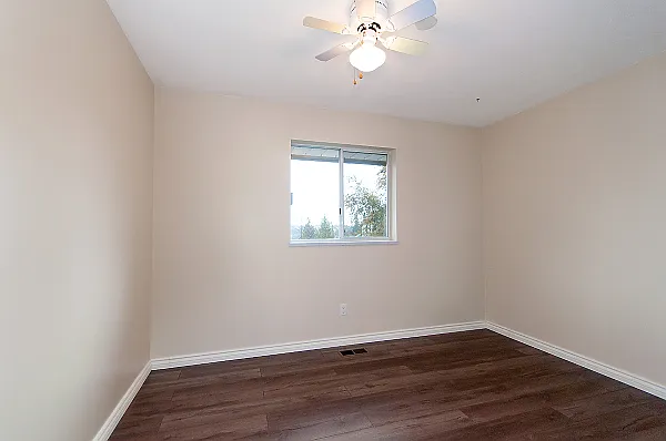 5 bed, 2800 sqft, $4,500 — Photo 4