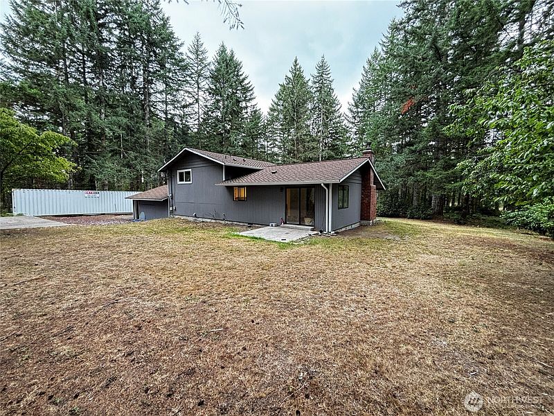5th image of 11951 Helena Trail SW