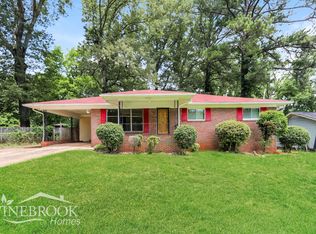 2819 Circle Dr, Bessemer, AL 35023