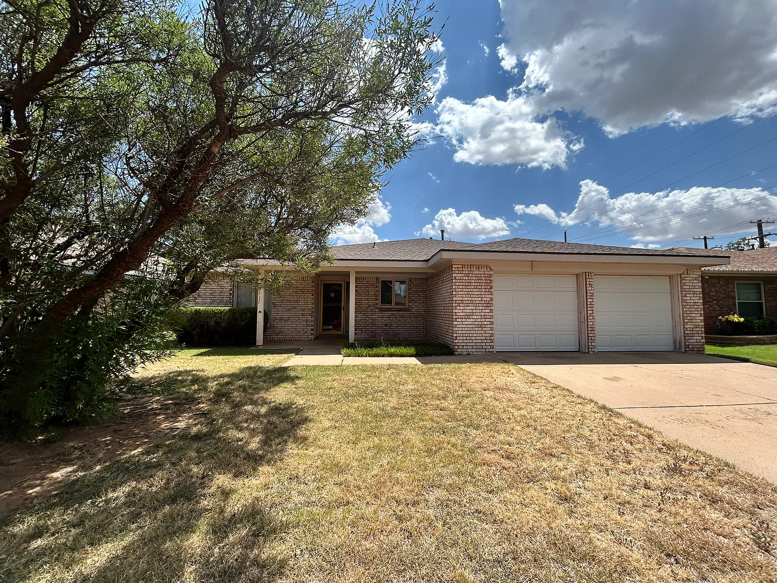 3 bed, 1806 sqft, $1,600 — Photo 1