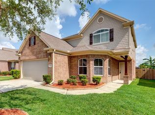 5235 Rio Dr, Baytown, TX 77521