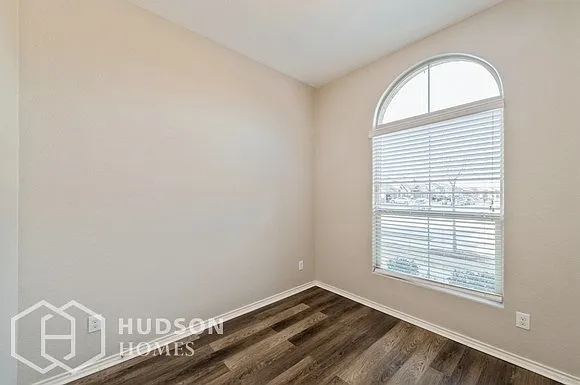 6265 Spokane Dr — Photo 5