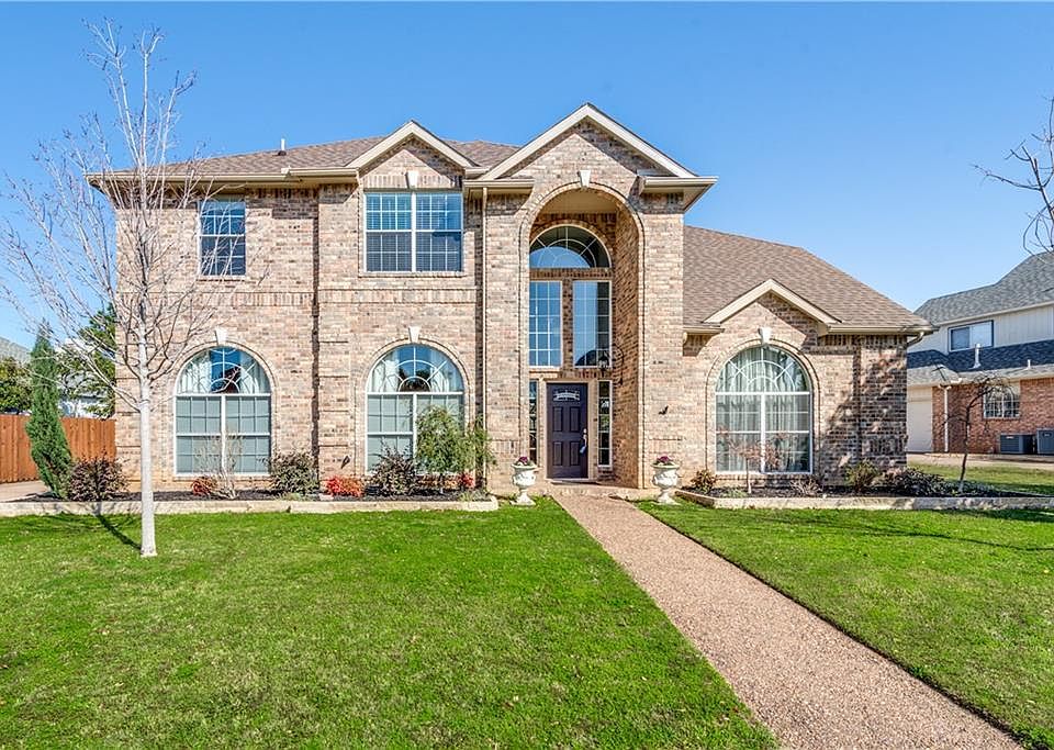 1st image of 7904 Arlie Ln