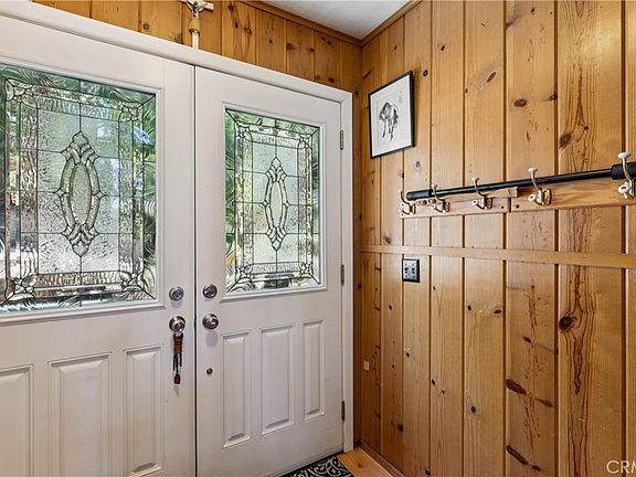5th image of 582 Grass Valley Ct
