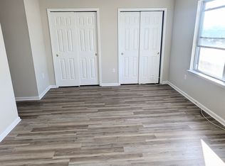 231 Fabyan Pl #B, Newark, NJ 07112