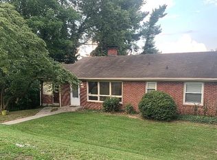 2435 Kessler Rd NE, Roanoke, VA 24012