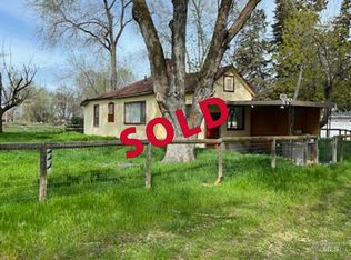 3225 Dorothy Ln, Nampa, ID 83686