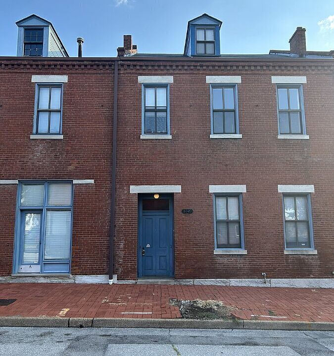 1st image of 1049 Allen Ave APT A