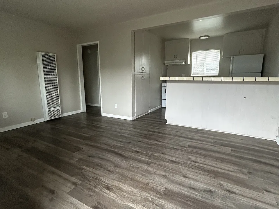 122 Blackburn St #1