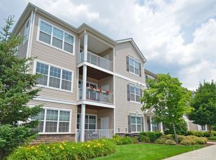 417 Timberlake Dr #417, Ewing, NJ 08618