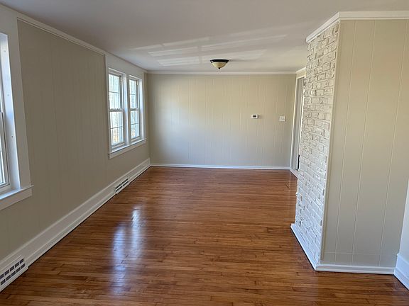 5th image of 420-422 Church St Floor 1