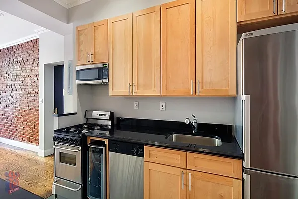 Kitchen, photo 2