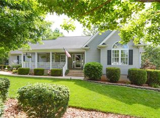 3064 Kamerin St, Randleman, NC 27317