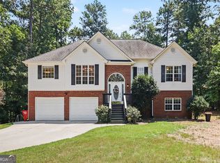 5220 Woodmont Dr, Villa Rica, GA 30180