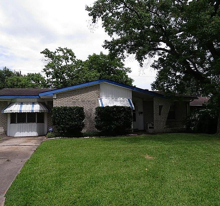 1st image of 1901 Firwood Dr