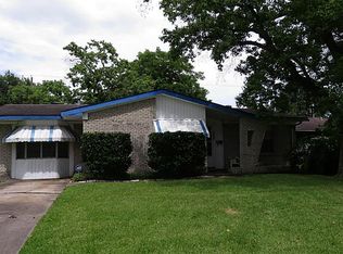 1901 Firwood Dr, Pasadena, TX 77502
