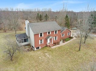 11601 Center Rd, Bath, MI 48808