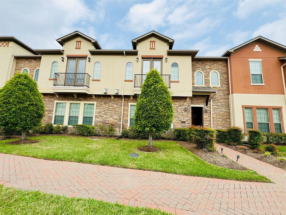1st image of 14535 San Pietro Dr