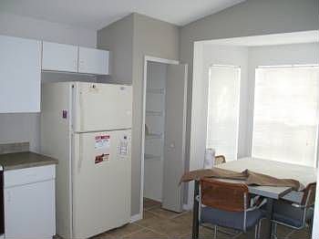 5th image of 2309 Donegan Pl