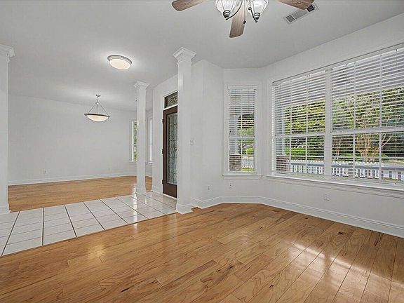 3rd image of 4315 American Poets Dr
