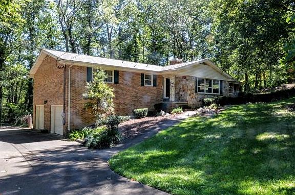 2nd image of 2471 Wildwood Dr