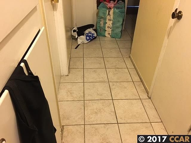 2nd image of 774 Wedgewood Dr