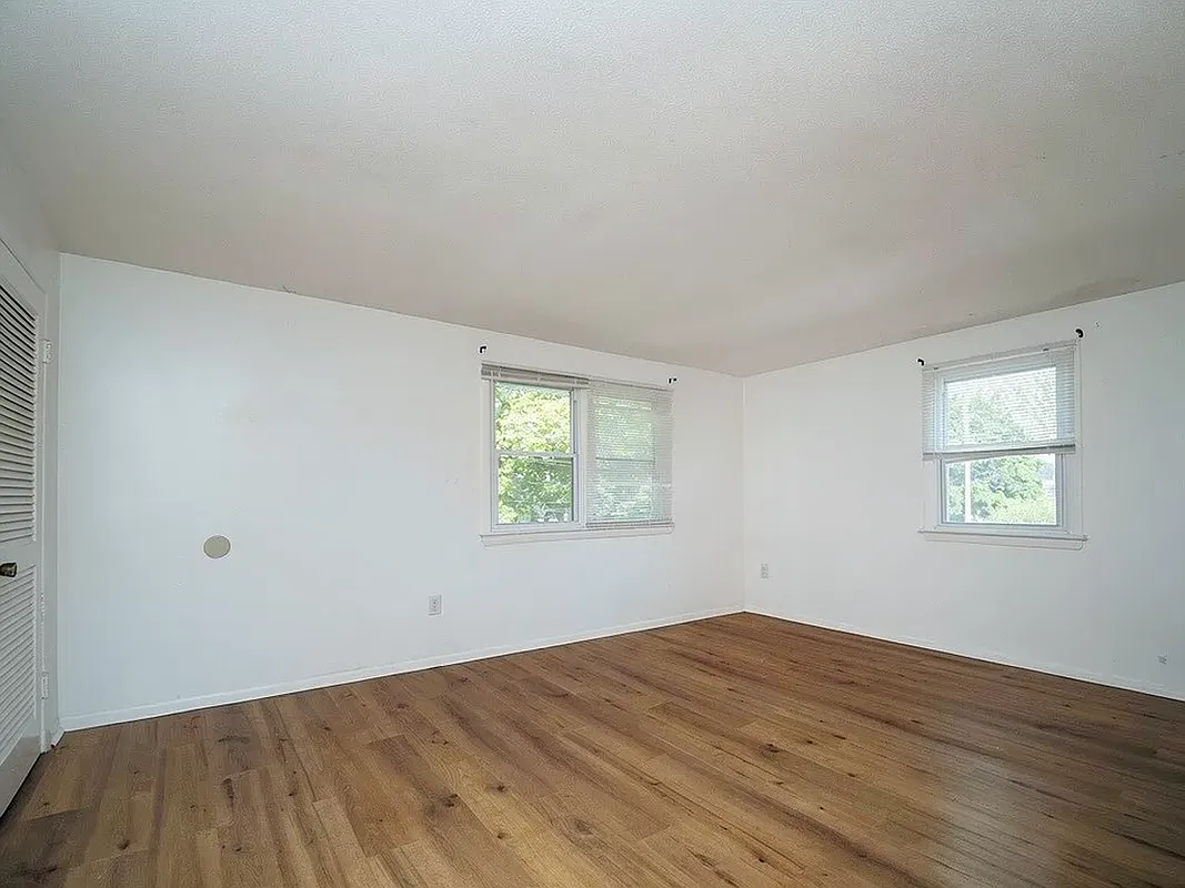 4 bed, 2.0 bath, 1666 sqft, $2,000 — Photo 4