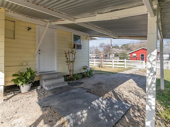 4th image of 14624 McNair St