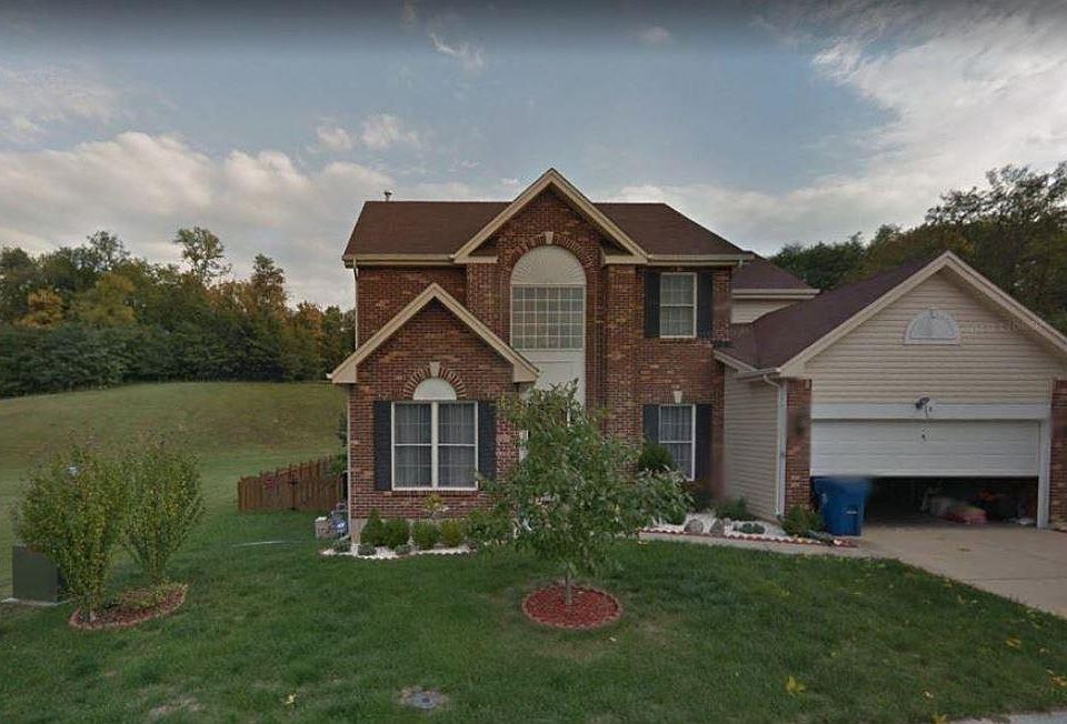 1st image of 8 Upper Laurel Bluffs Ct