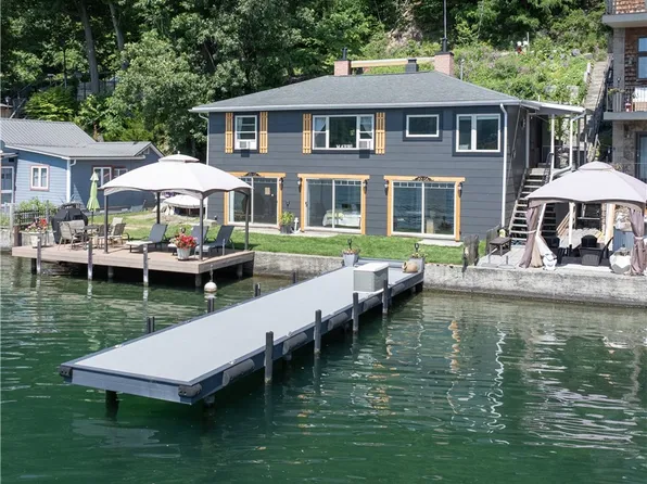 9026 W Lake Rd, Hammondsport, NY 14840