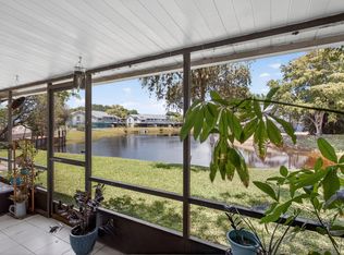 1921 Discovery Circle E, Deerfield Beach, FL 33442
