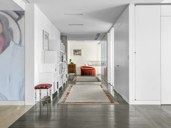 101 Central Park West image 11 of 14