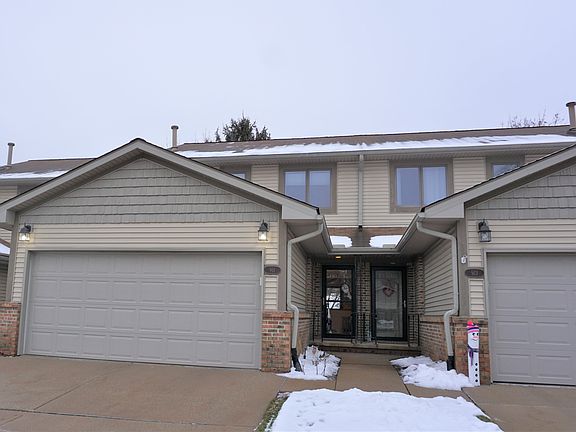 2nd image of 911 Moore Dr
