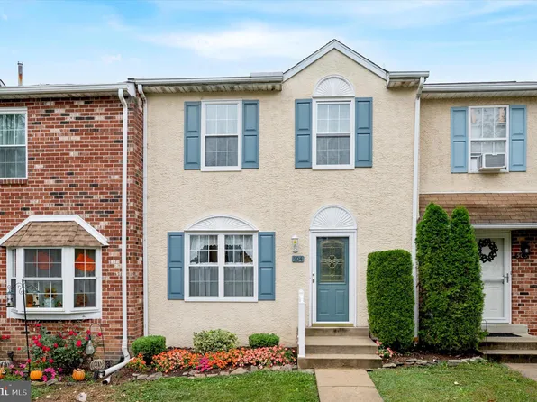 504 Evergreen Ln #35, Aston, PA 19014