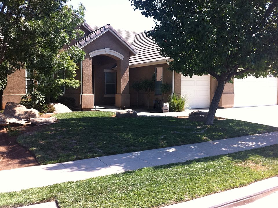 2nd image of 2917 Browning Ave