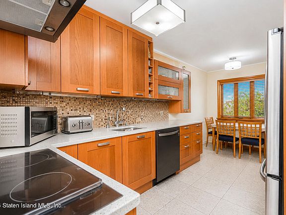 4th image of 2346 Brigham St