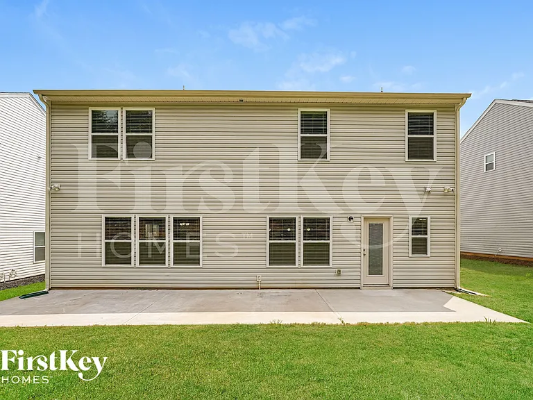 4670 Wesmar Ct — Photo 18