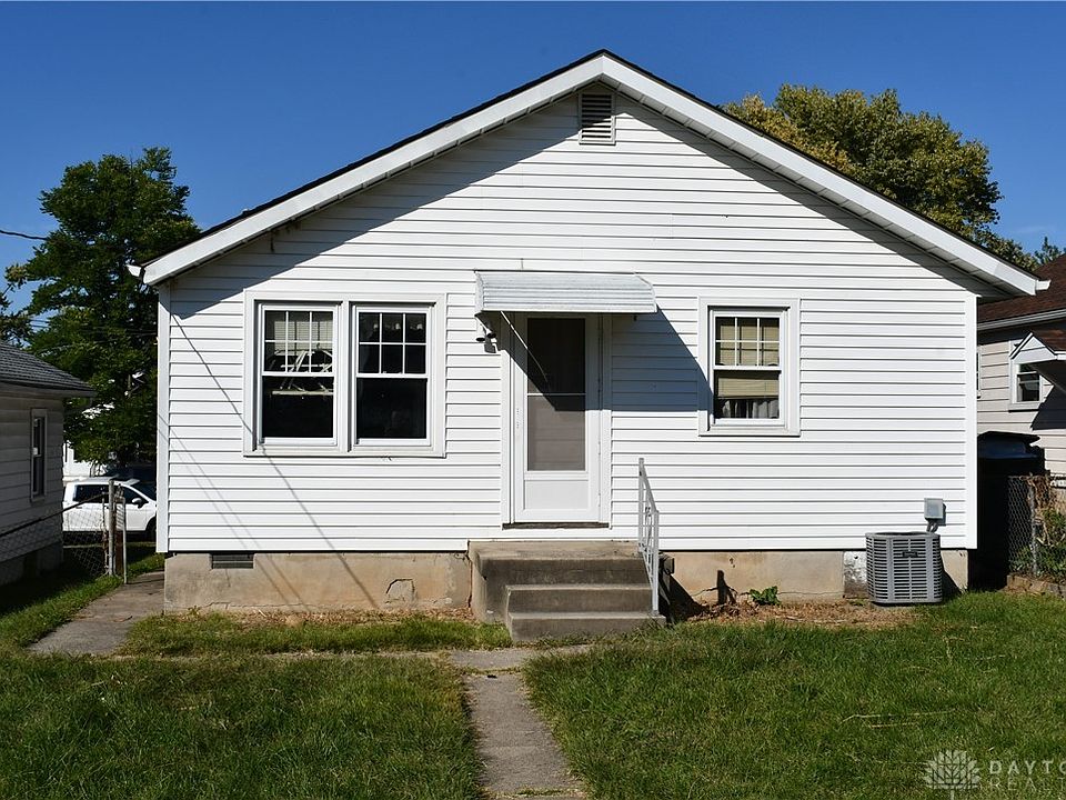 2nd image of 1012 Chelsea Ave