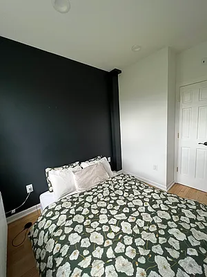 Rented by EXR | media 16